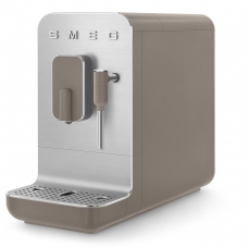 Кавомашина SMEG BCC02TPMEU