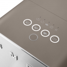 Кавомашина SMEG BCC11TPMEU