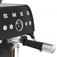 Кавомашина еспресо Smeg EGF03BLMEU
