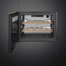 Винна шафа SMEG CVI621LWNR3